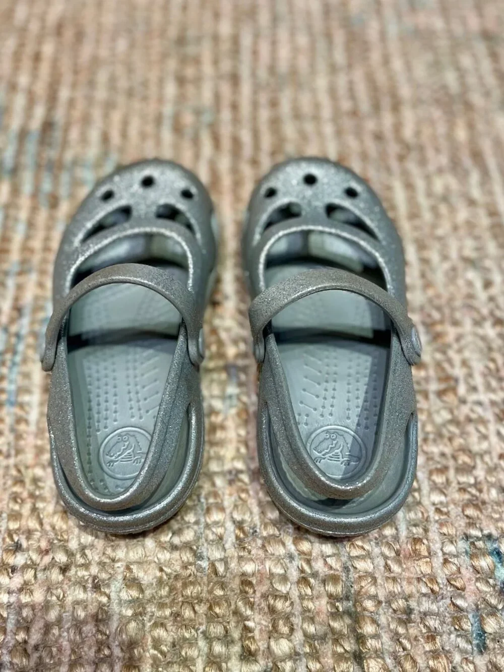 CROCS brand style